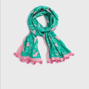 NWT Vineyard Vines Banana Leaf Pom Pom Scarf